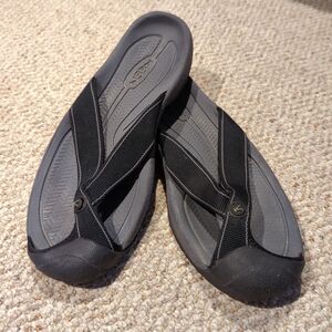 KEEN Barbados Hybrid Flip Flop Sandals Mens 12 Black Gray Toe Protect Outdoor
